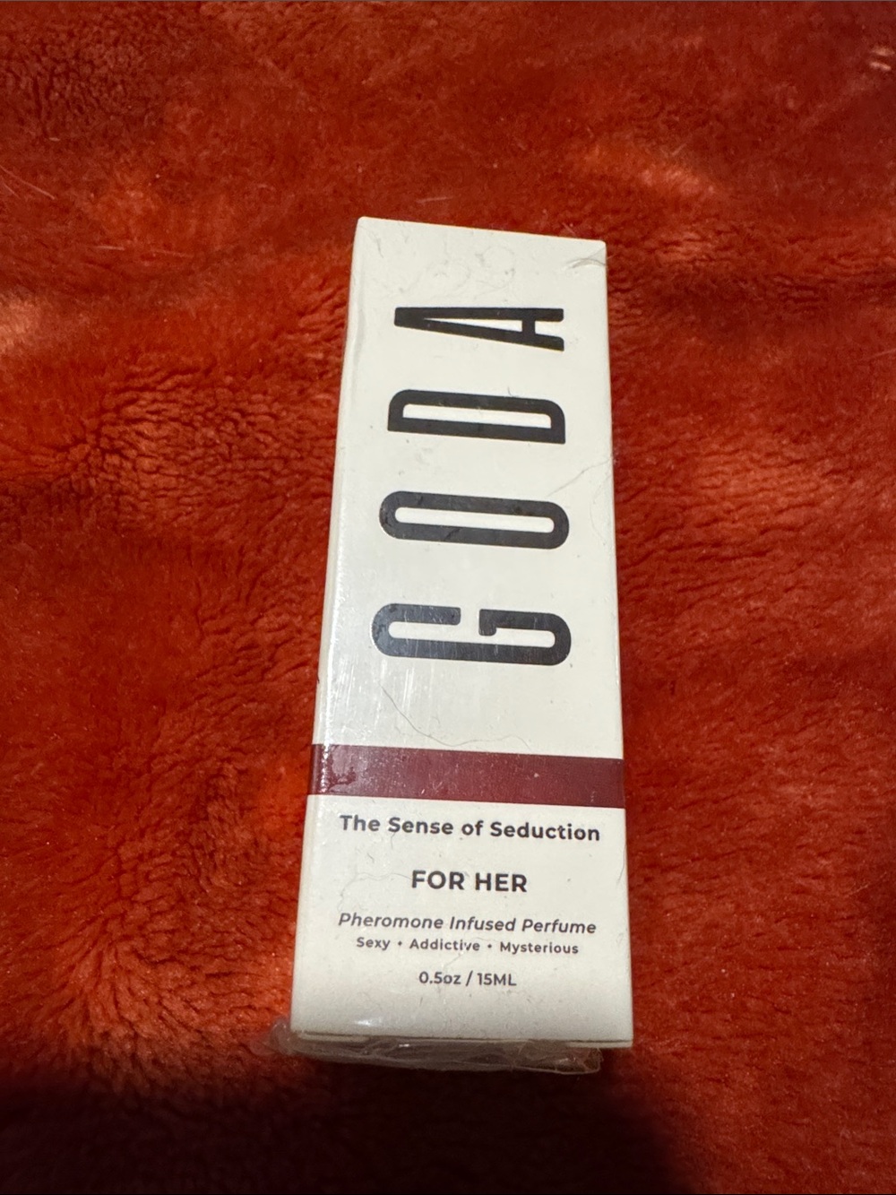 NIB- GODA For Her Pheromone Perfume Box - White & Burgundy Accent